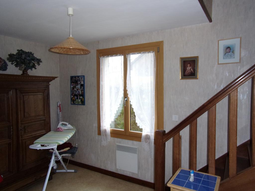 Vue intrieur fentre finition bois